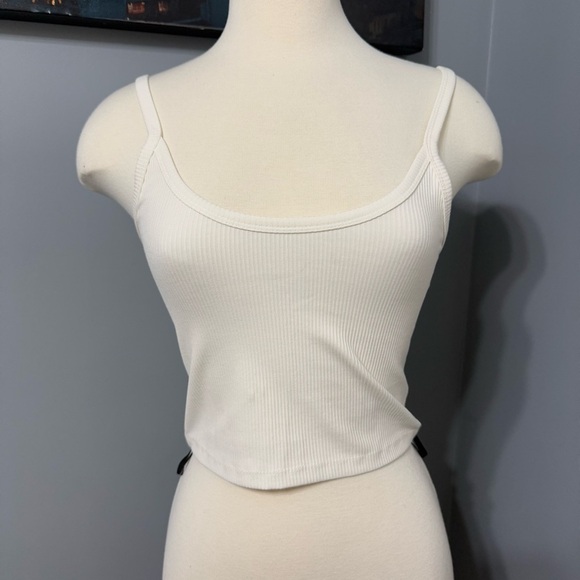 Forever 21 White Ribbed Knit Cami Tank Top - Picture 1 of 4
